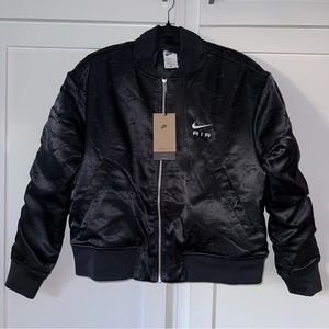 NWT sports ware Air Bomber Jacket